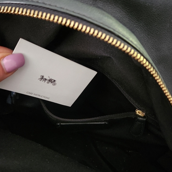 COACH 💥MEDIUM CHARLIE BACKPACK IN SIGNATURE CANVAS - Picture 8 of 8